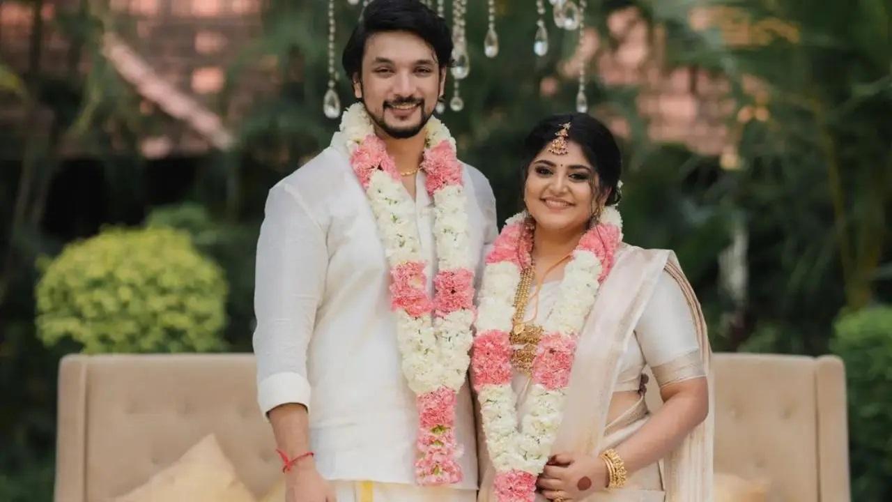Kollywood actors, Manjima Mohan and Gautham Karthik tied the knot on November 28, in Chennai in presence of their families and close friends. Manjima and Gautham took to Instagram and delighted their fans with their wedding pictures “Now and forever,